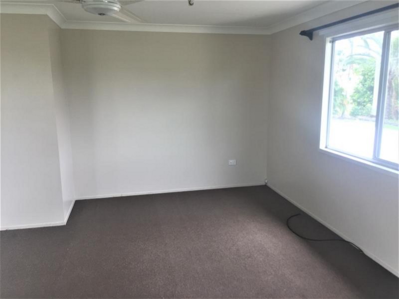 26 Wackford Street, Park Avenue QLD 4701